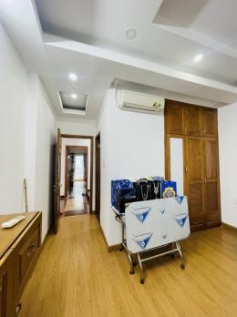Bán nhà 3 tầng trung tâm Quận 5, ngay Trần Hưng Đạo - Nguyễn Trãi  Diện tích: 4 x 13m, công nhận 52m²