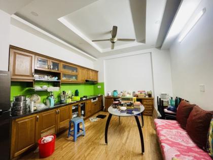 Bán nhà 3 tầng trung tâm Quận 5, ngay Trần Hưng Đạo - Nguyễn Trãi  Diện tích: 4 x 13m, công nhận 52m²