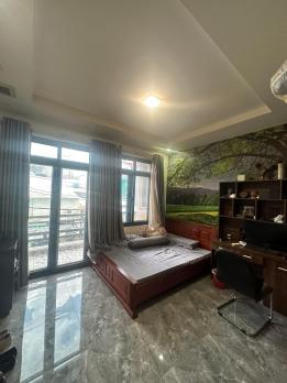 Ở NGAY! Bán Nhà Đẹp 5 Tầng Xe Hơi Thông Lê Văn Sỹ, 42m2, 8.1 Tỷ