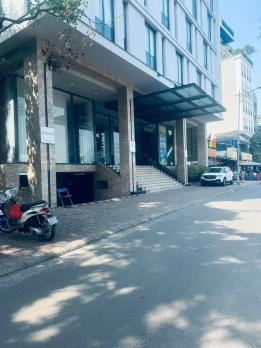 Bán Nhà Mặt Phố Quận Đống Đa 90m2-5T Vỉa Hè 5m VIEW Hồ 2 THOÁNG 25 Tỷ Hồ Ba Mẫu.