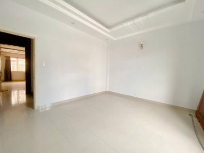 Ngay Ga T3 - TÂN BÌNH, xe hơi ngủ nhà - 85m2, 3 tầng BTCT, hẻm 2 xe hơi tránh nhau, 15 tỷ.