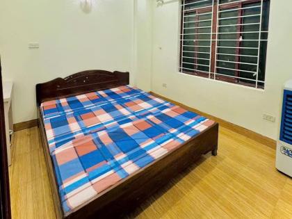 Cần bán nhà riêng chính chủ 5 tầng ngõ 318 La Thành giá 8.5 tỷ