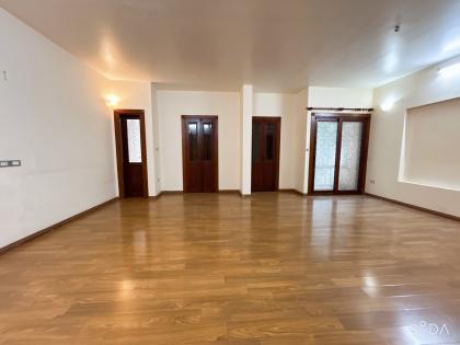 VIP- Ôtô tránh, dân trí cao Đường Cầu Giấy 133m/ 4 Tầng/ MT 7.2m 42.5 Tỷ, Mới đẹp