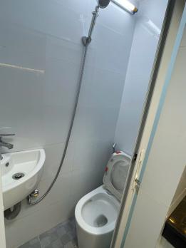 BÁN NHÀ TRẦN HƯNG ĐẠO, QUẬN 5 – GẦN QUẬN 1 – NHÀ MỚI Ở NGAY – CHỈ 5.55 TỶ •	Diện tích: 3m x 7.7m. Tổng DTSD hơn 90m2