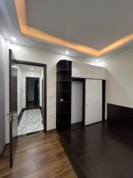 Bán nhà ngõ 192 Tựu Liệt, 35m2, thông ra Tây Nam Linh Đàm