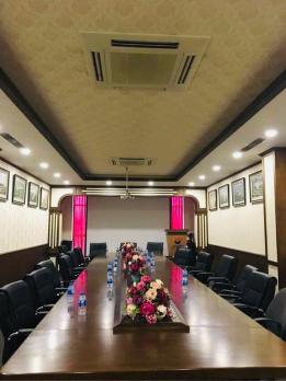 Cho thuê tòa Building ngã tư Vạn Phúc Tố Hữu 100m x 7 tầng thang máy 65tr 0903409888