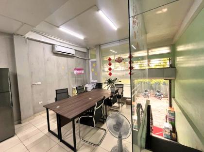 Cho thuê Liền kề Vạn Phúc 80m x 6 tầng thông sàn thang máy 35 triệu 0903409888