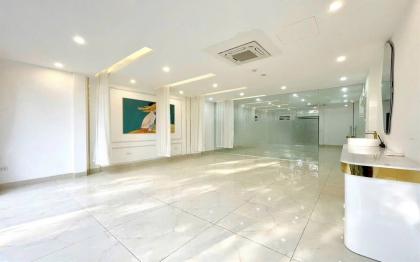 Bán Tòa Building Mặt Phố Hoàng Ngân 86/90m, 9 Tầng, MT 5m 53Tỷ, Vị trí hiếm