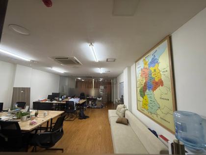 Bán Tòa Building Mặt Phố Hoàng Ngân 86/90m, 9 Tầng, MT 5m 53Tỷ, Vị trí hiếm