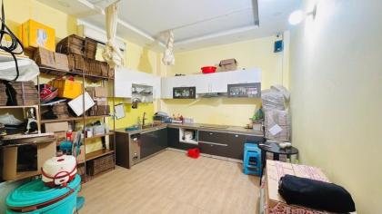 Gấp bán nhà đất , phường Bình Lợi Trung (Bình Thạnh)  TPHCM, giá rẻ, hẻm xe hơi, sát măt tiền, khu cho thuê CHDV