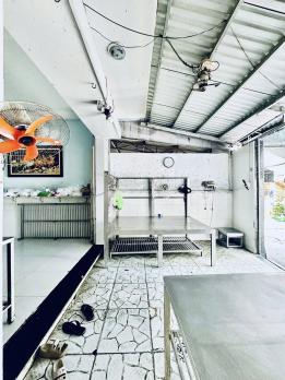 Bán nhà Hẻm xe hơi Thống Nhất - gần Lê Đức Thọ, 5,5x30m, nở hậu 7,3m, Cấp 4, 12,8 tỷ.