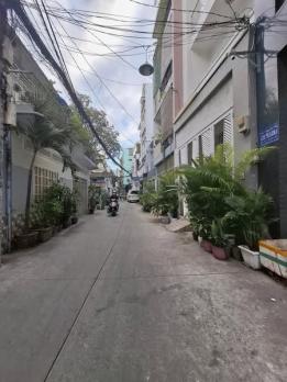 Nhà Đường Cách Mạng Tháng Tám Phường 15 Quận 10.
