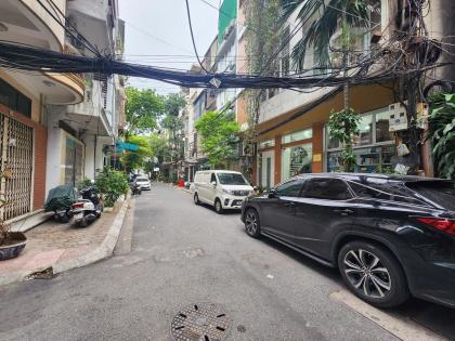 Bán Nhà P/Lô 2 Ô Tô Tránh Quận Đống Đa 58m2-4T Vỉa Hè 2 THOÁNG Ở Kinh Doanh 19 Tỷ Tây Sơn.