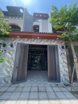 Nhà lầu 168m2, Cách KCN Cầu Tràm 4p chạy xe