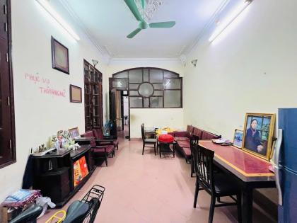 Mặt ngõ Ô tô, Kinh doanh đỉnh - Ngõ 409 Kim Mã 96m/ 5Tầng/ MT 5.6m 36 Tỷ,ngõ thông