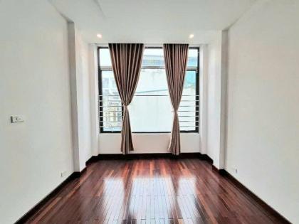 CÓ 102. BÁN NHÀ GIA THƯỢNG NGỌC THỤY, Ô TÔ RA VÀO NHÀ, 3 BƯỚC RA  PHỐ, 39M2, CÓ 7.X TỶ