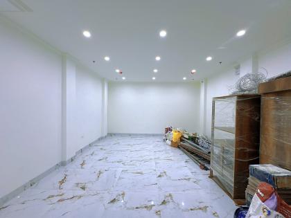 ????Tòa CCMN 23 phòng Nguyễn Khánh Toàn, 8 tầng, Full nội thất, Ô tô nhỏ, 25.3 tỷ????