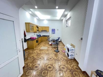 Bán nhà phố Vũ Ngọc Phan, Đống Đa, lô góc 3 mặt thoáng, ngõ thông, vừa ở vừa cho thuê