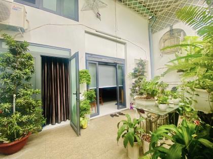 Bán nhà Mặt tiền Hà Huy Giáp - nối Nguyễn Oanh, 8x30m, 2 Tầng, HĐT 40 tr, chào 33 tỷ.