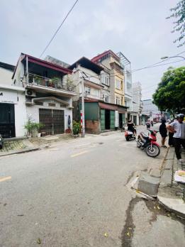 Bán đất Hoa Lâm – Long Biên 125m2 - vỉa hè – kinh doanh- 2 mặt đường – xe contener tránh nhau- 27 tỷ