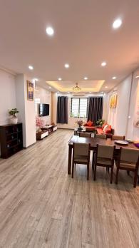 ????Tòa B10 Nam Trung Yên 61/65m 2PN Nội thất cực đẹp, 4.67 tỷ, trung tâm Cầu Giấy????