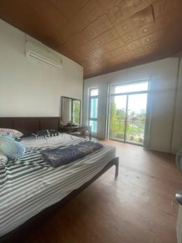 Gấp bán nhà  mặt tiền phường Cát Lái (Thủ Đức) TPHCM, giá rẻ, khu kinh doanh