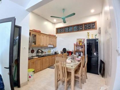 Bán nhà phố Phùng Hưng mới đẹp ô tô vào nhà dt 52m 4t mt 5m giá 8,8 tỷ
