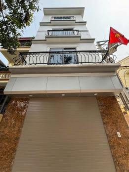 Bán nhà riêng tại Phú Thượng, 59m2, phân lô, ô tô, nội thất chủ tặng,  nhỉnh 11tỷ.