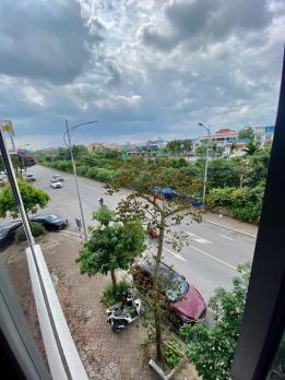 Bán nhà 5 tầng mặt phố  Nguyễn Thời Trung , vỉa hè rộng 5m, kinh doanh , văn phòng, nhỉnh 11 tỷ