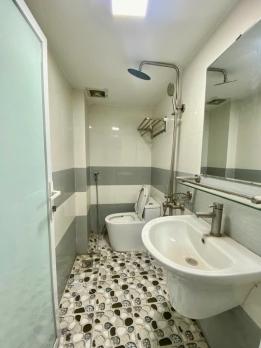 Bán nhà 5 tầng mặt phố  Nguyễn Thời Trung , vỉa hè rộng 5m, kinh doanh , văn phòng, nhỉnh 11 tỷ