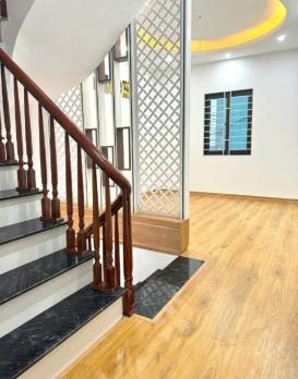 Bán nhà Vân Canh 39.4m2 - 5 tầng, 2 thoáng, ngõ thoáng, ô tô, KD, giá 5.3 tỷ
