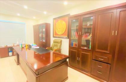 Bán Nhà mặt ngõ ô tô KD phố Kim Mã 55m 5T giá 20 tỷ. LH 0349157982.
