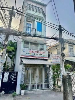NHÀ GIÁ RẺ NHẤT QUẬN 12 – GÓC 2 MẶT TIỀN – VỊ TRÍ ĐẸP GẦN GÒ VẤP