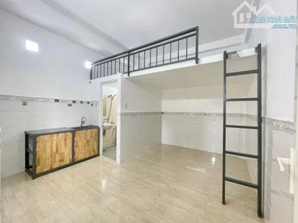 Bán CHDV hẻm ô tô Âu Cơ, Phú Trung Tân Phú, 128m2, 4Tầng 19PN DT Cao, 11 tỷ