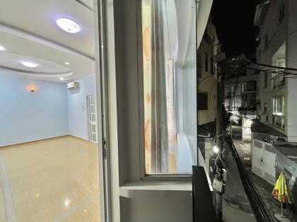 PHÚ NHUẬN - sát MT Phan Đăng Lưu, 40m2, 4 TẦNG 4PN - cực thoáng - cực đep - giá cực hấp dẫn.