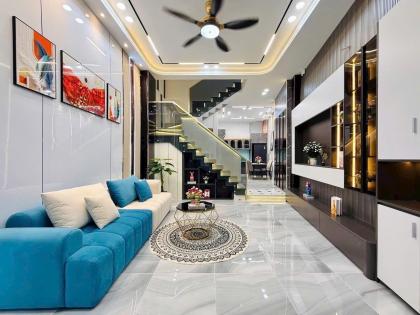 **Bán nhà hẻm 373 Lý Thường Kiệt, phường 8, Tân Bình (4x15) 2 lầu nhà đẹp