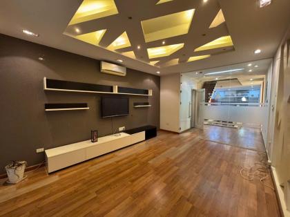 Bán Nhà P/Lô Ô Tô Tránh Quận Ba Đình 80m2-5T LÔ GÓC 3 THOÁNG 31 Tỷ Linh Lang.