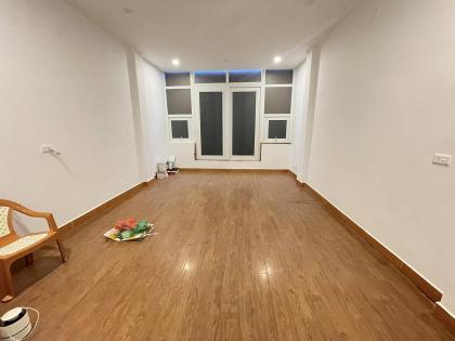 Bán Nhà Mặt Phố Quận Đống Đa 60m2-3T SỔ A4 Tặng Nhà 1 CHỦ 24 Tỷ Khâm Thiên.