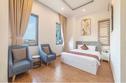 CHO THUÊ KHÁCH SẠN FULL NỘI THẤT 40 PHÒNG ĐƯỜNG PHÙ ĐỔNG THIÊN VƯƠNG PHƯỜNG 8 giá 150tr