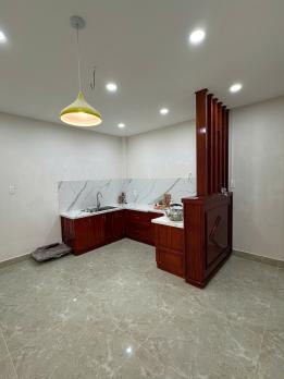 CHO THUÊ NHÀ NGUYÊN CĂN PHAN ĐÌNH PHÙNG P2 ĐÀ LẠT - 5 TẦNG, 8PN, THANG MÁY, MẶT BẰNG KD