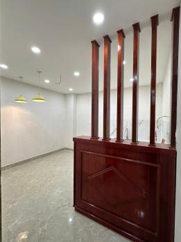 CHO THUÊ NHÀ NGUYÊN CĂN PHAN ĐÌNH PHÙNG P2 ĐÀ LẠT - 5 TẦNG, 8PN, THANG MÁY, MẶT BẰNG KD