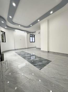 Bán nhà mới 5 Tầng - Hẻm 4m Trần Quang Diệu, Quận 3, 6,3x8m, sổ Vuông, lô góc, 8,9 tỷ.