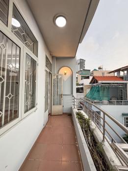 Nhà Hẻm Ôtô Đường Nguyên Hồng (Phường 1 Quận Gò Vấp Cũ).
