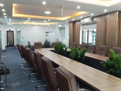 chính chủ cần  Bán toà nhà  vp mặt phố  Khuất Duy Tiến, Nguyễn  Xiển, Nguyễn Trãi  Thanh Xuân  Hà Nội.  nhà khung bê tôn