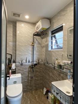 Bán nhà trung tâm Thạch Bàn, diện tích 35.0m2 – 6.25tỷ, ô tô lùi gần cửa