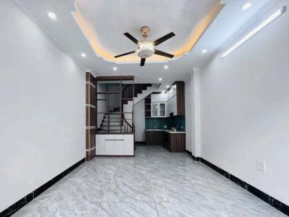Bán Nhà Kim Hoàng Vân Canh, 36m2- 5Tầng – 4PN , Sát KĐT Green Symphony – 4.7 Tỷ