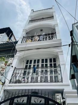Nhà CHDV Đường Cách Mạng Tháng 8 Phường 9 Quận 3 Cũ.