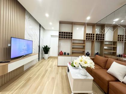 ????????Tập thể Nam Đồng 78m 3PN 2WC Nội thất siêu đẹp, 4.5 tỷ trung tâm Đống Đa
