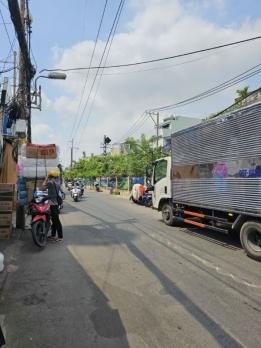 Gấp bán nhà đất TPHCM, giá rẻ, diện tích lớn, hẻm xe ôtô phường Đức Nhuận (Quận Phú Nhuận)