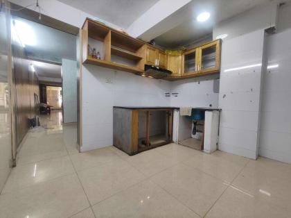 CHO THUÊ NHÀ GẦN NGUYỄN CÔNG HOAN, NGỌC KHÁNH, BA ĐÌNH, Ô TÔ ĐỖ CỬA VỪA Ở VỪA KINH DOANH
